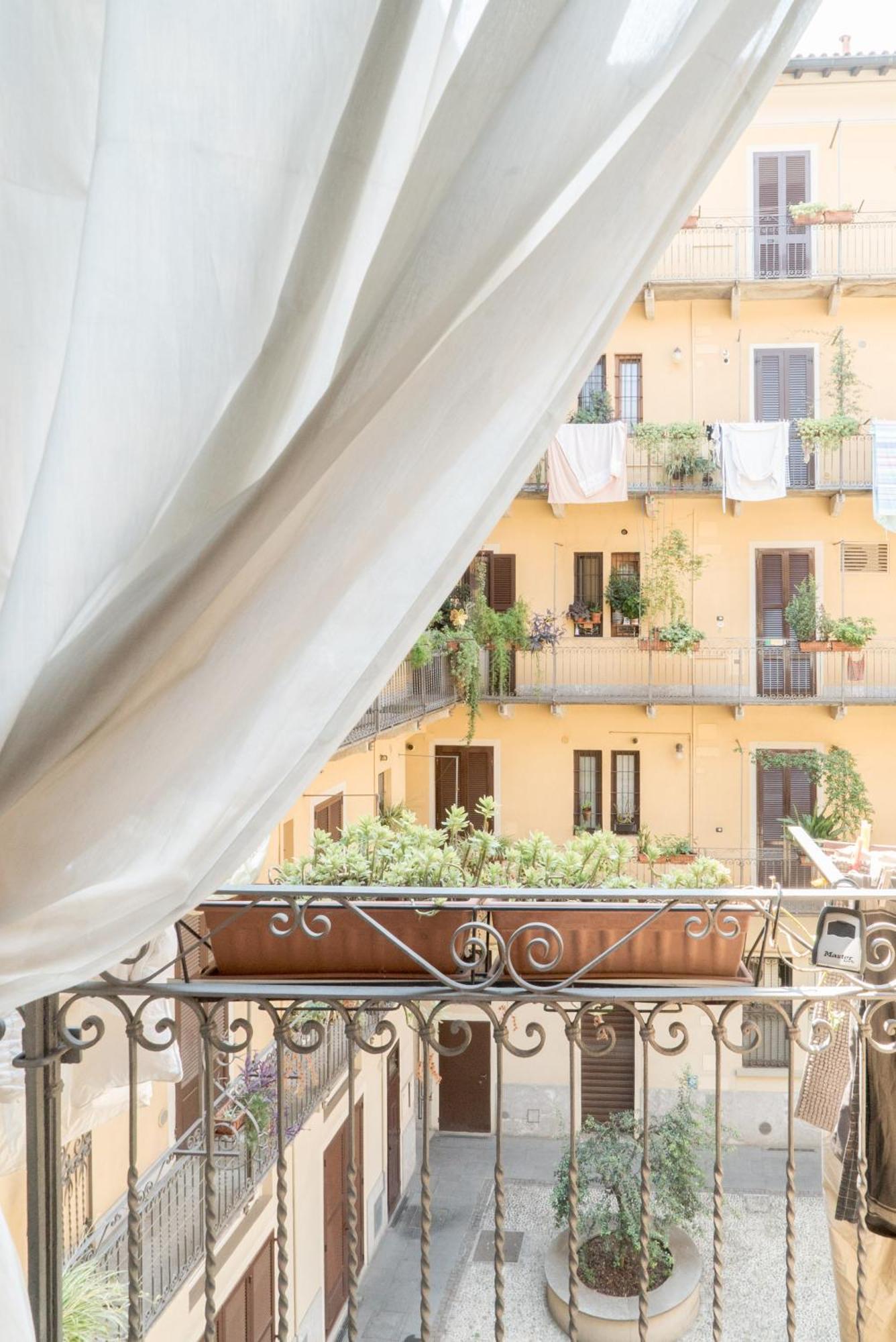 Ferienwohnung Charming Milanese Aparment Exterior foto